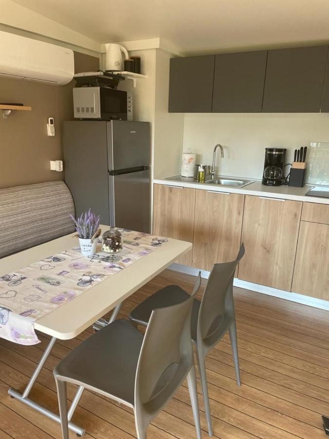 Mobile Homes Dololego - Drage บาชกาโวดา ภายนอก รูปภาพ
